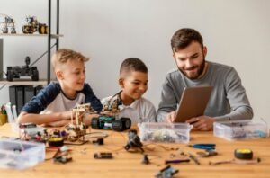 How to Build a Programmable Robot Kit and Make It Move!