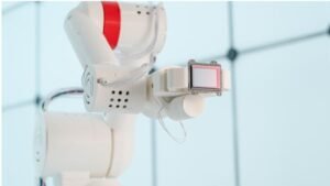 How Robot Sensors Work More Reliably With Sensor Fusion
