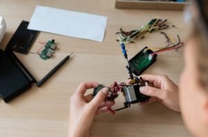10 Easy Raspberry Pi Robot Ideas