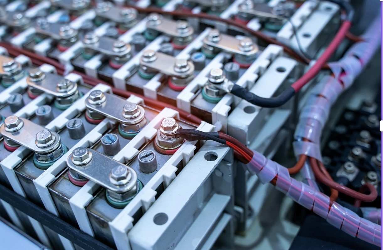 Where to Recycle Swollen Lithium Batteries Before They Become a Fire Risk 