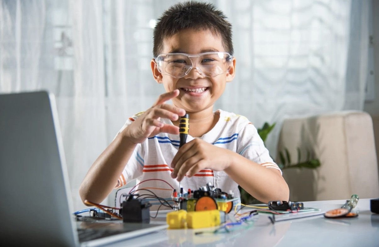 Microcontrollers Prepare Students for Real Programming