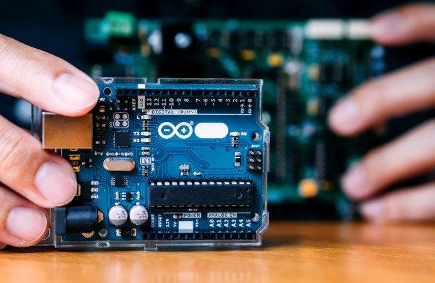 USB Logic Analyzer Review for Debugging Hardware Signals - Find the Fault Faster