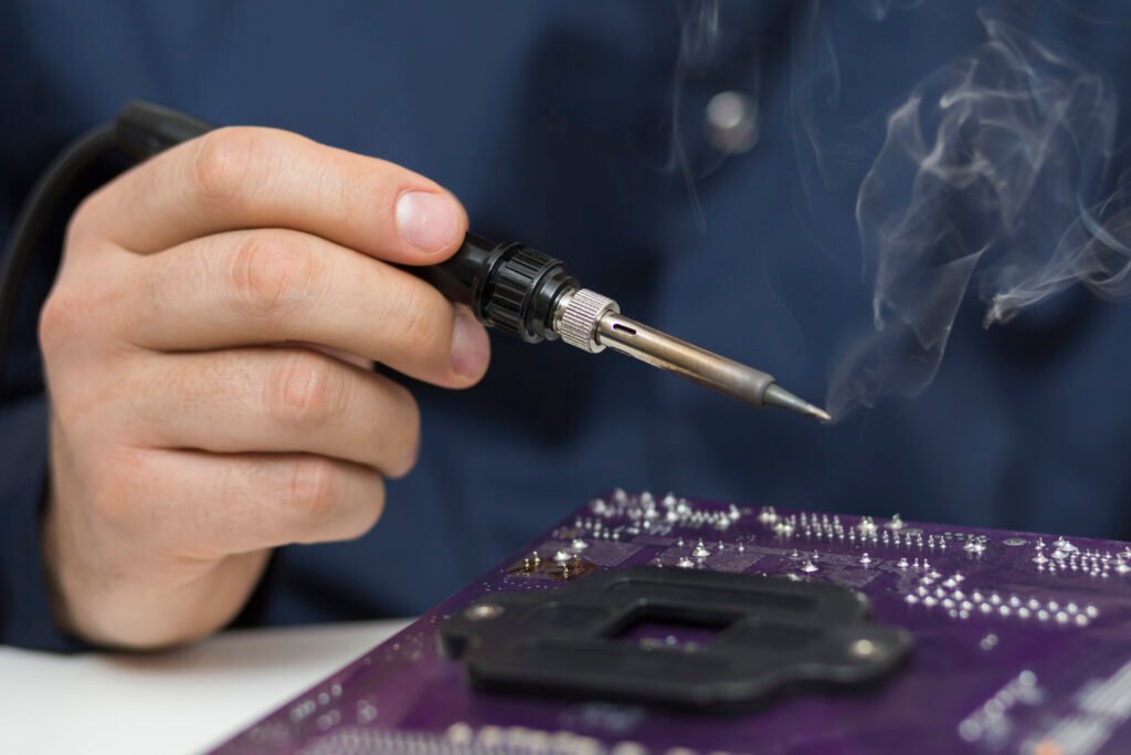 What Resistor Value to Use With an LED